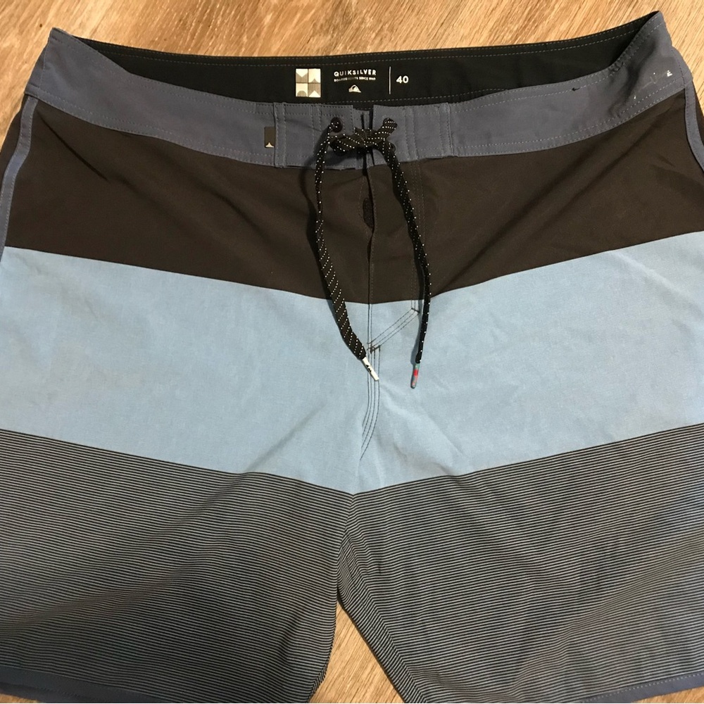 Quiksilver | Men’s Swim Trunks, 40 Waist